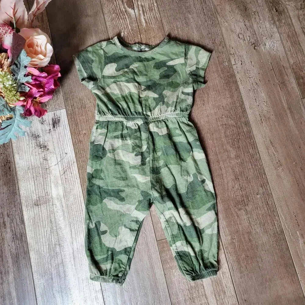 Old Navy 100% Cotton Green Camo Short Sleeve Jersey Jumpsuit for Baby Girl 6-12m